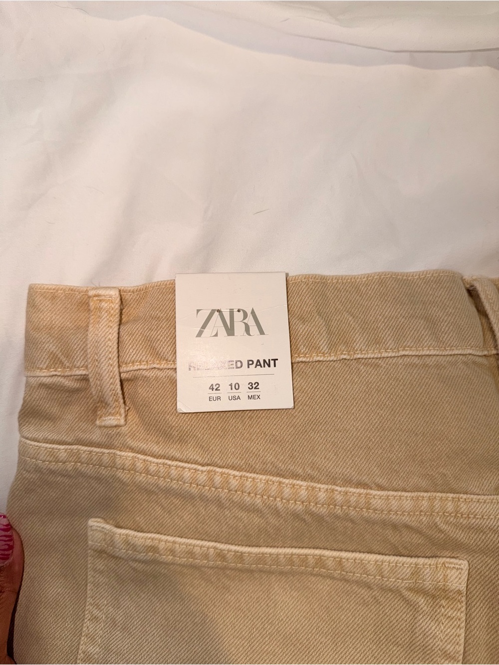 NWT Zara Mid Rise Studded Wide Leg Jeans - Picture 4 of 5
